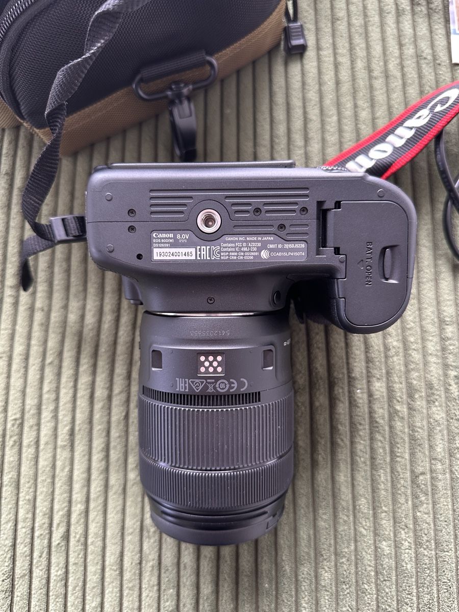 Canon Fotocamera: Canon EOS 80D inkl. Zubehör – Usato da Freidorf TG venduto da driftingforthrifting 3