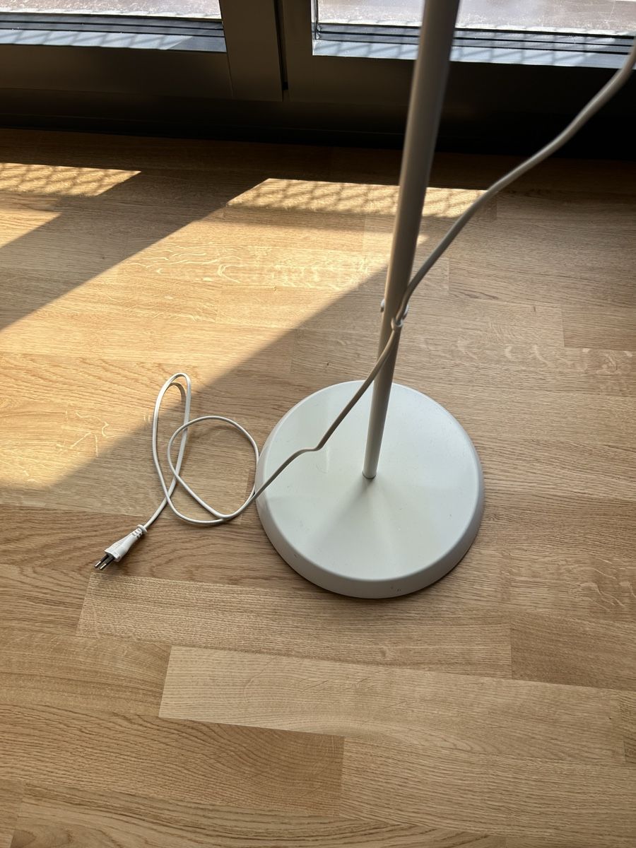 Ikea Lampade: Stehlampe – Usato da Uster venduto da she_9gjr 2