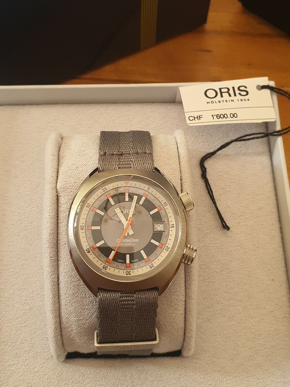Swiss Orologi: Montre Oris Chronoris Date automatique – Nuovo (secondo la descrizione) da Lausanne venduto da Rafzez