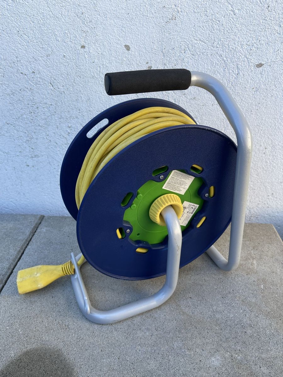 Kabel: Kabelrolle 40 m – Gebraucht aus Bätterkinden von pfote1 1