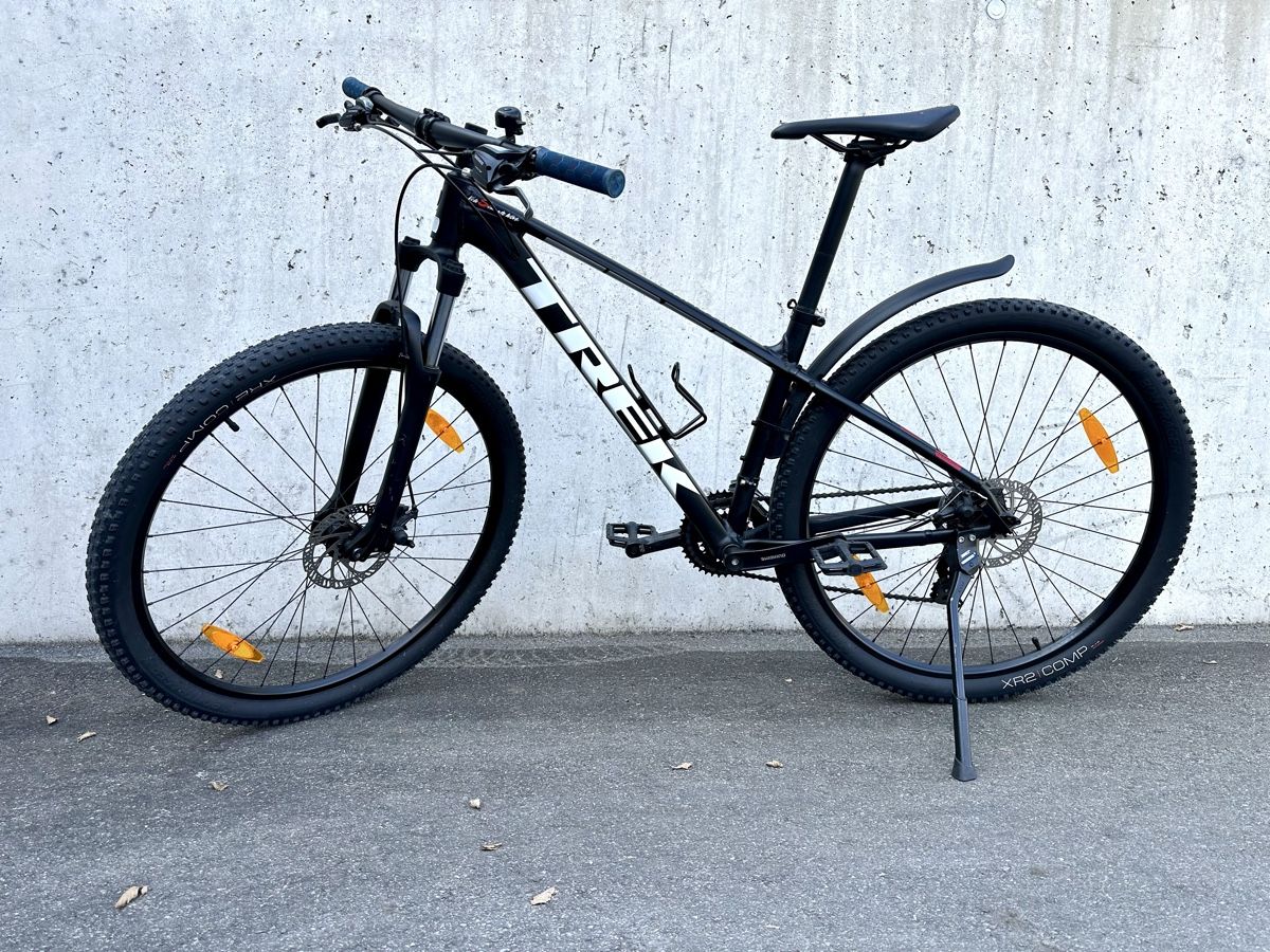 Trek Biciclette: Trek Marlin 4 M Wheel Matte black – Usato da Luzern venduto da HochM16 3