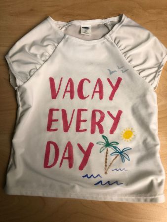 Neues old Navy Badeshirt Gr.5/110