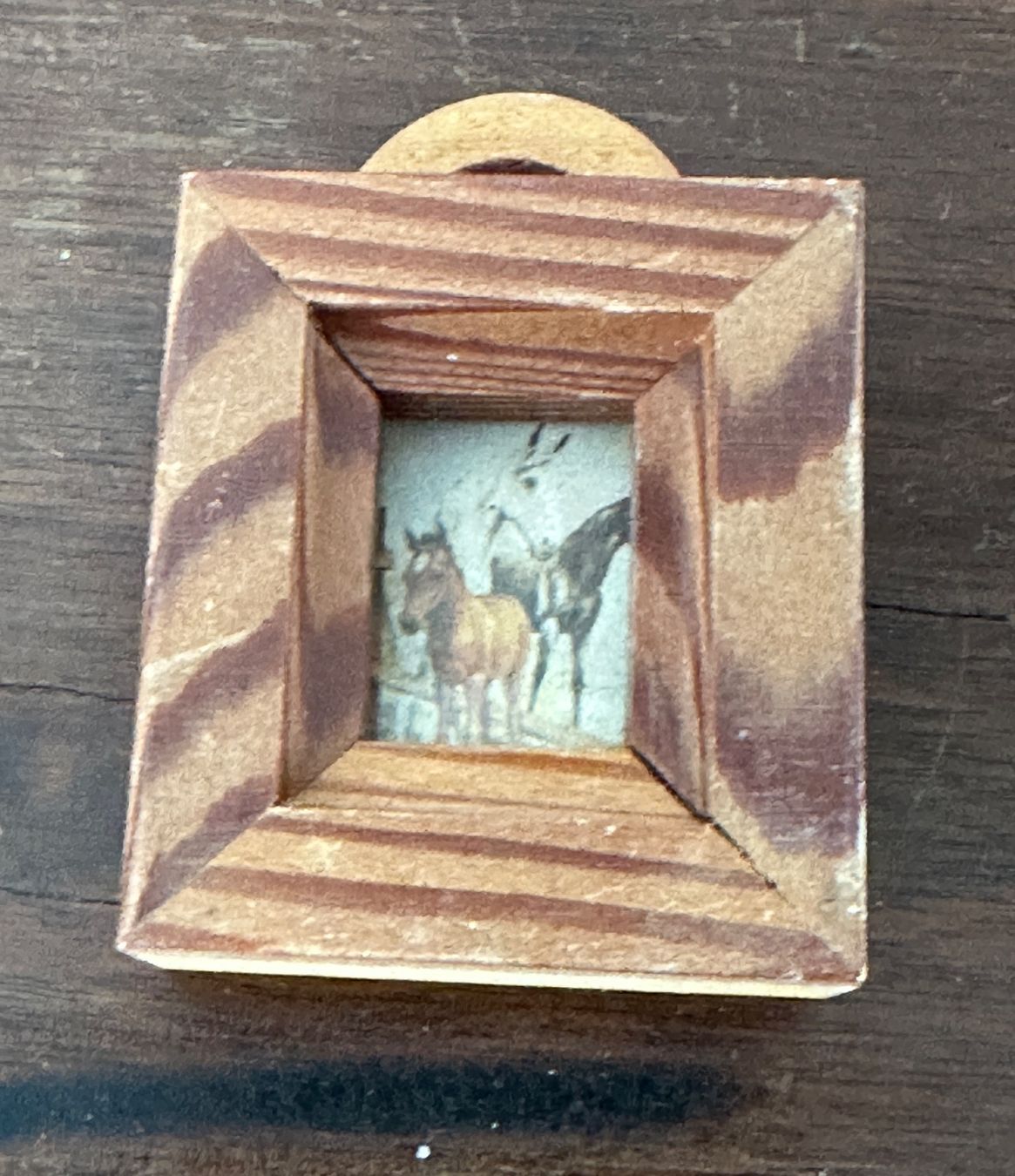 Foto & Immagini: Rustikaler Miniatur Bilderrahmen Pferdebild Holzbild Vint... – Usato da Nussbaumen AG venduto da olitech5415 1