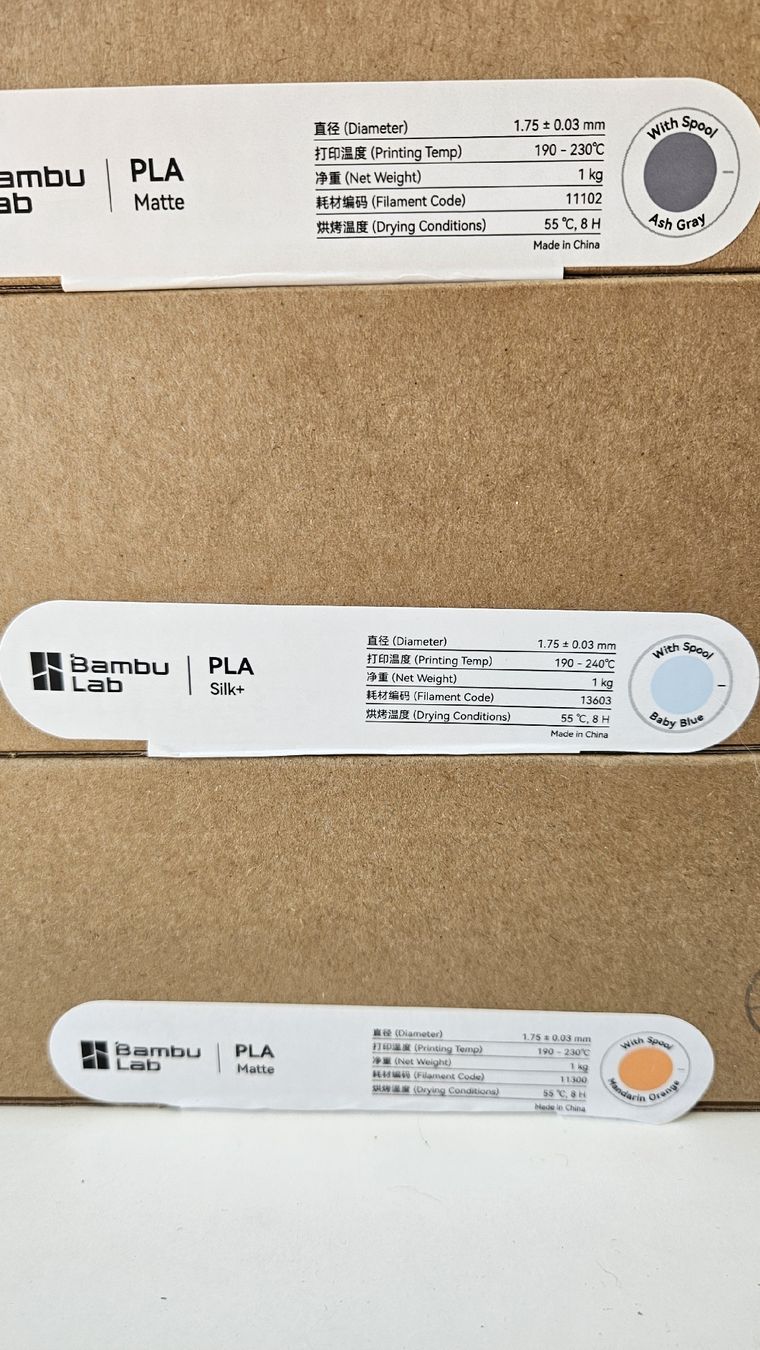 Bambu Lab 3D Drucker: 6x Bambu Lab PLA Filamente, neu und Originalverpackt – Neu und originalverpackt aus Zug von Kira_6300 7