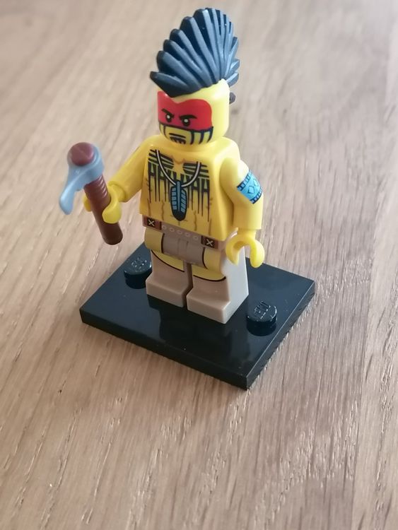 Lego Minifigur Serie 10 - No. 5 2