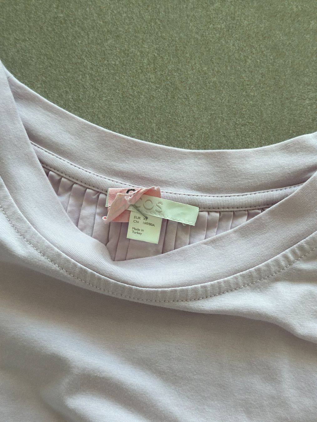 Cos T-Shirts: T-shirt COS – Gebraucht aus Lugano von _tuttifrutti_ 3