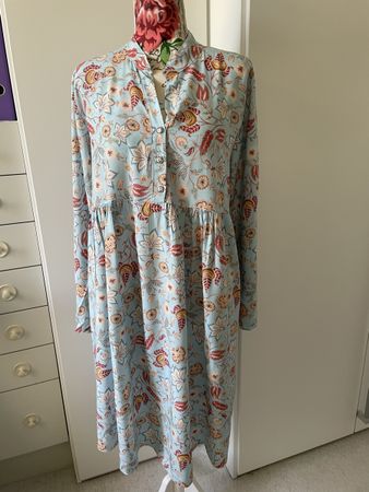 NEU** Kleid FADDA 40 Viscose 100%
