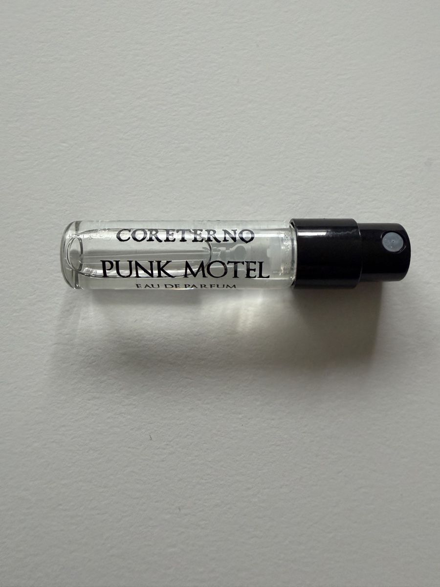 Profumi & Eau de Toilette: Coreterno Punk Motel EdP 2ml Muster – Nuovo (secondo la descrizione) da Meierskappel venduto da Philium 1
