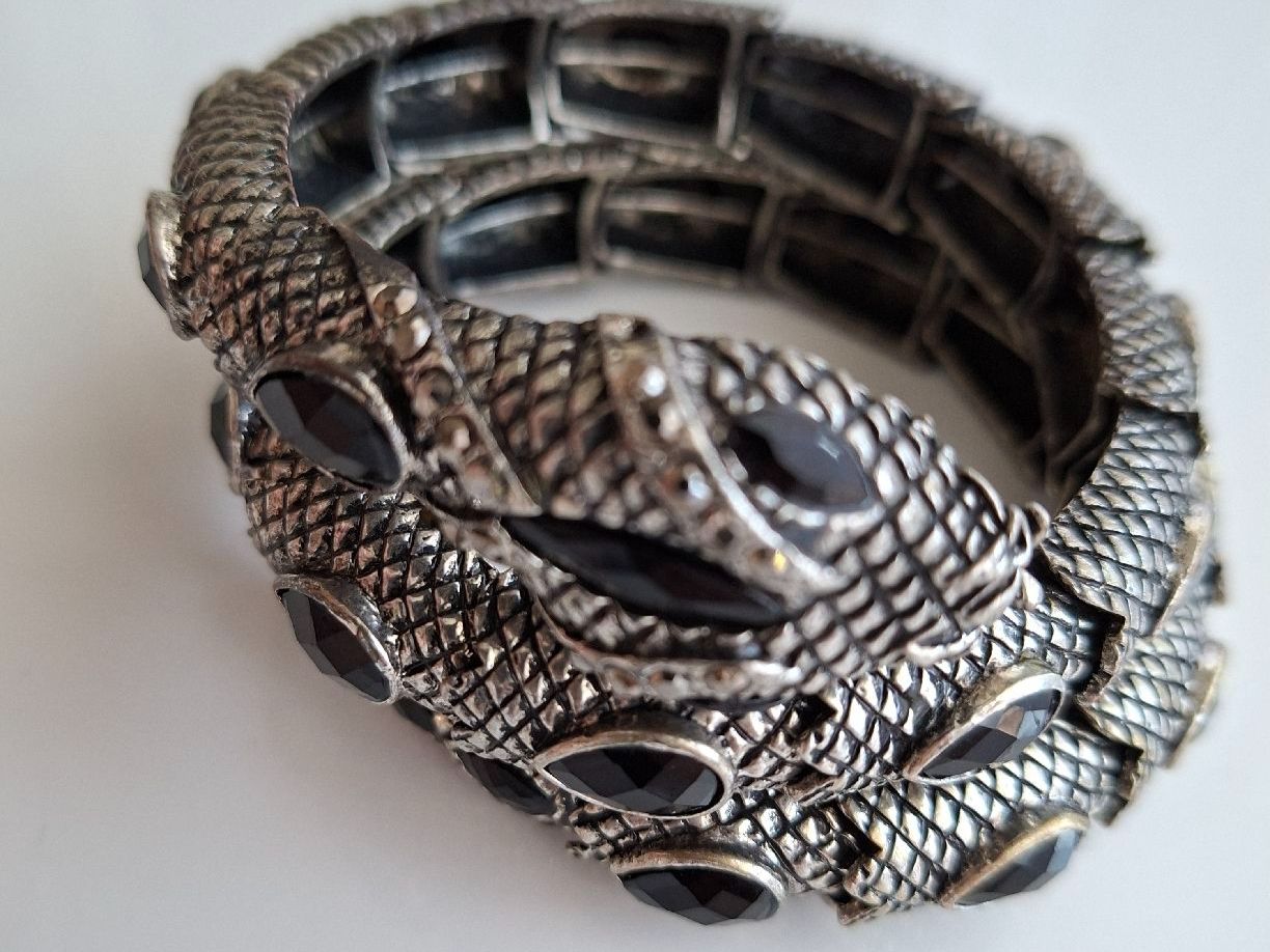 Bracelets: Bracelet Serpent Argenté Noir Statement Vintage Extensible – Neuf (Voir description) à Lutry par Sim_Sta 2