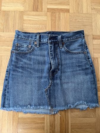 Jeansrock Levi’s blau Grösse 25 guter Zustand