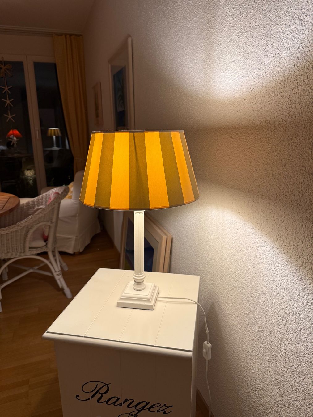 Lampen: Tischlampe – Gebraucht aus Herrliberg von jet_ch9v