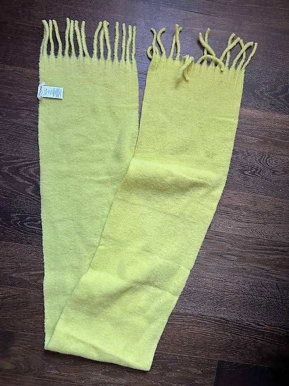 Foulard & Sciarpe: American Vintage Schal Neu – Nuovo (secondo la descrizione) da Zürich venduto da sho_9b69 1