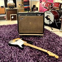 1964 Fender Vibroverb AA763 Blackface era tube-amplifier