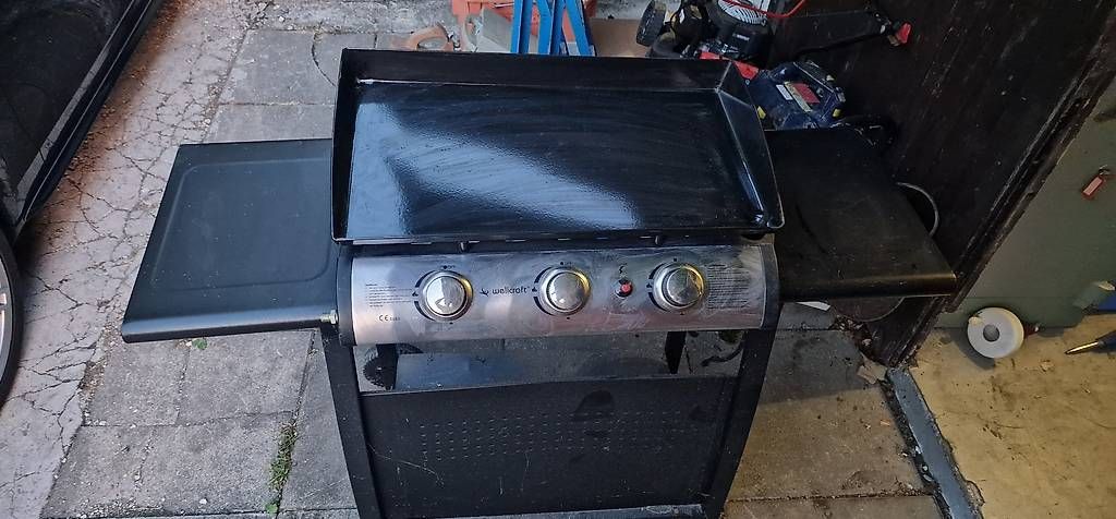 Grills: Gas Grill plate – Gebraucht aus Muttenz von AukZ 1