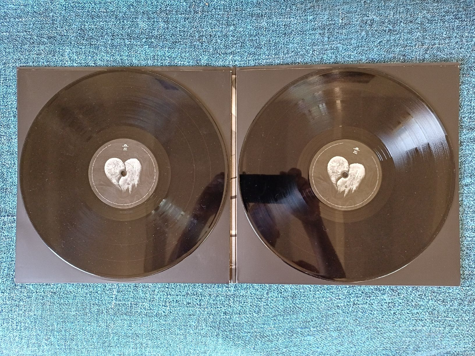 Vinyles: Michael Kiwanuka "Love & Hate" LPx2 neufs – Neuf (Voir description) à Begnins par Drastic-Sound 4