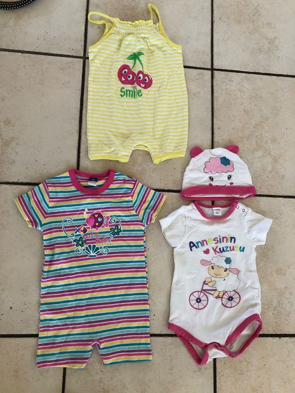 Pagliaccetti: 3 dopodopo Jumpsuits kurz Gr.62/68 – Usato da Obergerlafingen venduto da cabo4