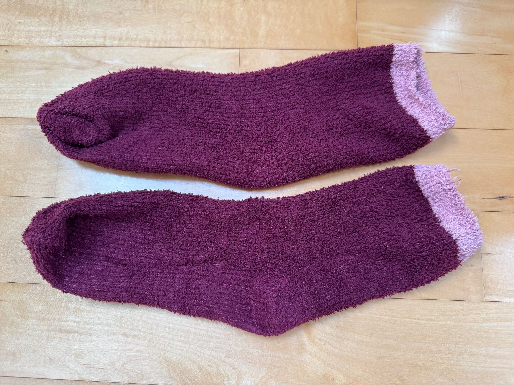Calze: Warme, flauschige Socken – Usato da Urdorf venduto da roses202
