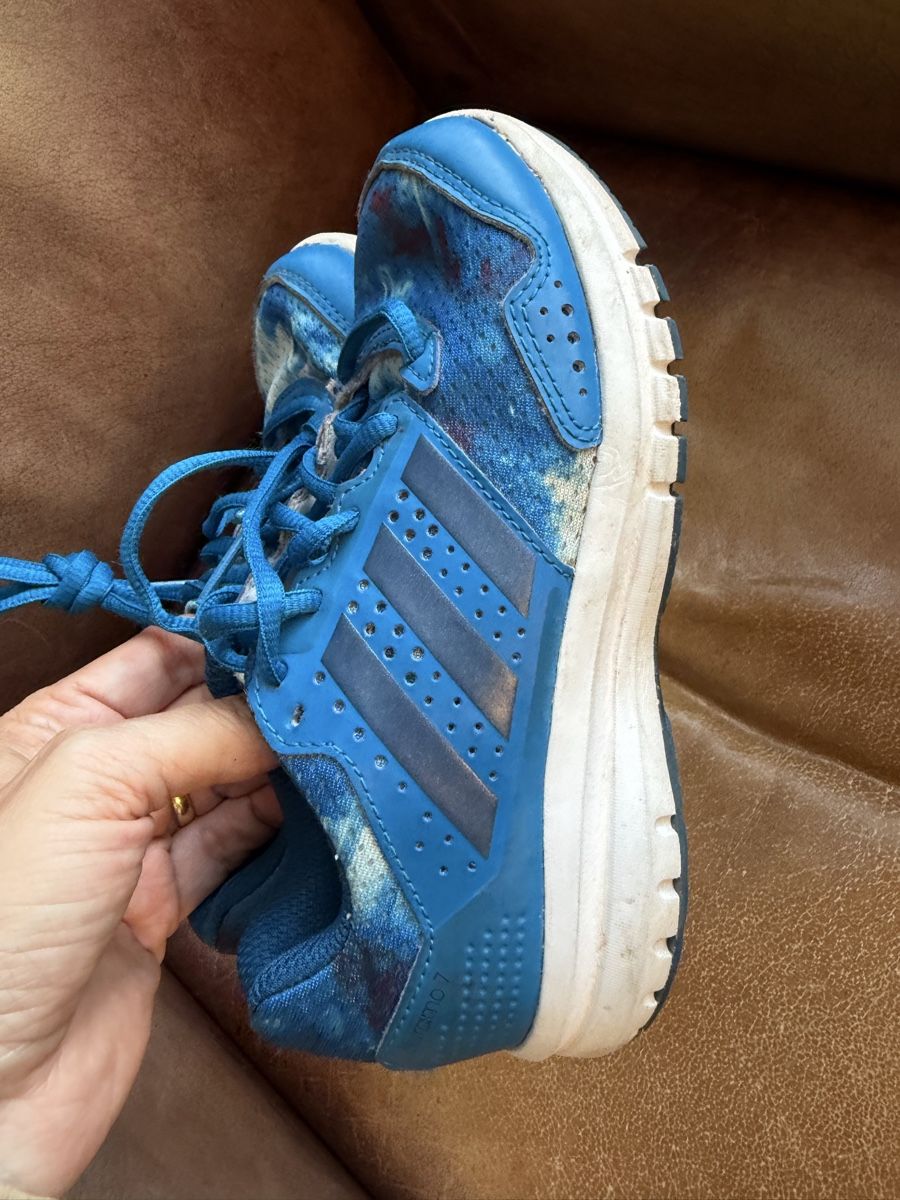 Adidas Scarpe per ragazzi: Adidas Sneakers Turnschuhe  – Usato da Obfelden venduto da tan_9lj9 3