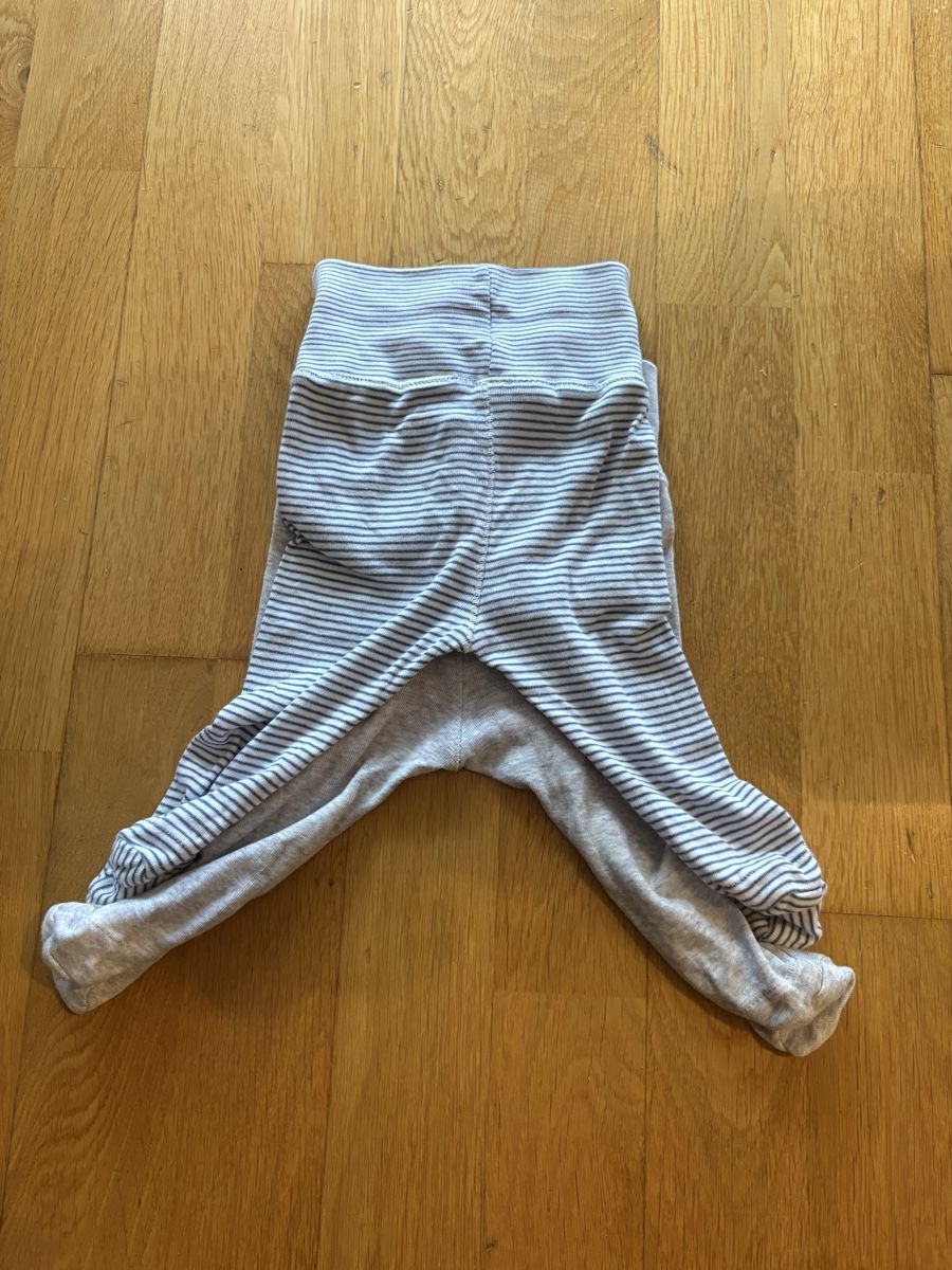 H&M Hosen: Strampelhose 2er.- Set H&M Gr. 56 – Gebraucht aus Oberhofen am Thunersee von ver_n9w9 1