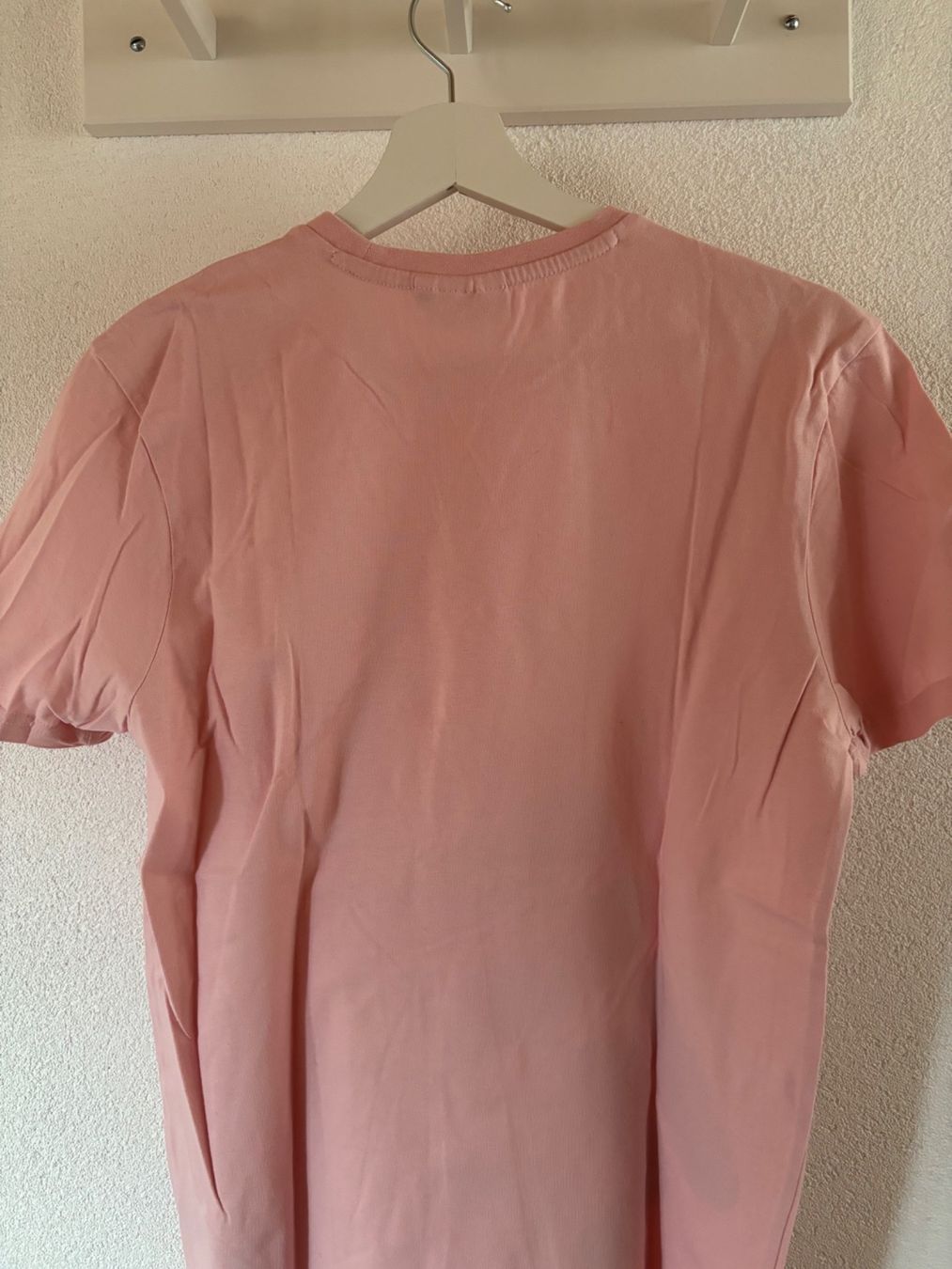 Fila T-shirt: T-shirt rose "Fila" – Usato da Grandvillard venduto da Elsa.Del 1