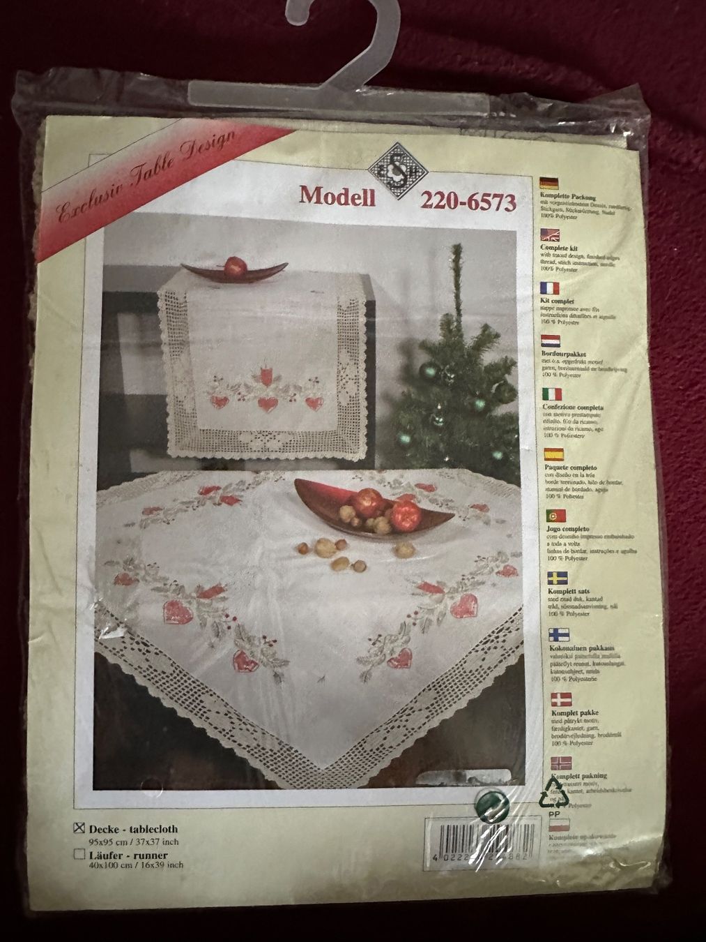 Kit bricolage: Stickpackung Tischdecke 95x95cm  komplettes set – Nuovo e nell'imballaggio originale da Buchs SG venduto da Billikatze5