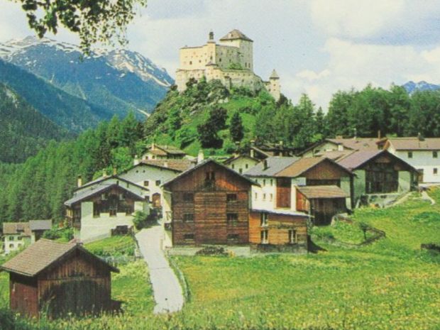 Cartoline postali: SPARSELS FONTANA SCHLOSS TARASP GR AK BAD TARASP-VULPERA – Usato da Ettingen venduto da Hausi4711 1