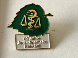1 Pin Jura Apotheke Balsthal 90 Jahre