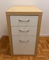 Schreibtischmöbel mit Schubladen
