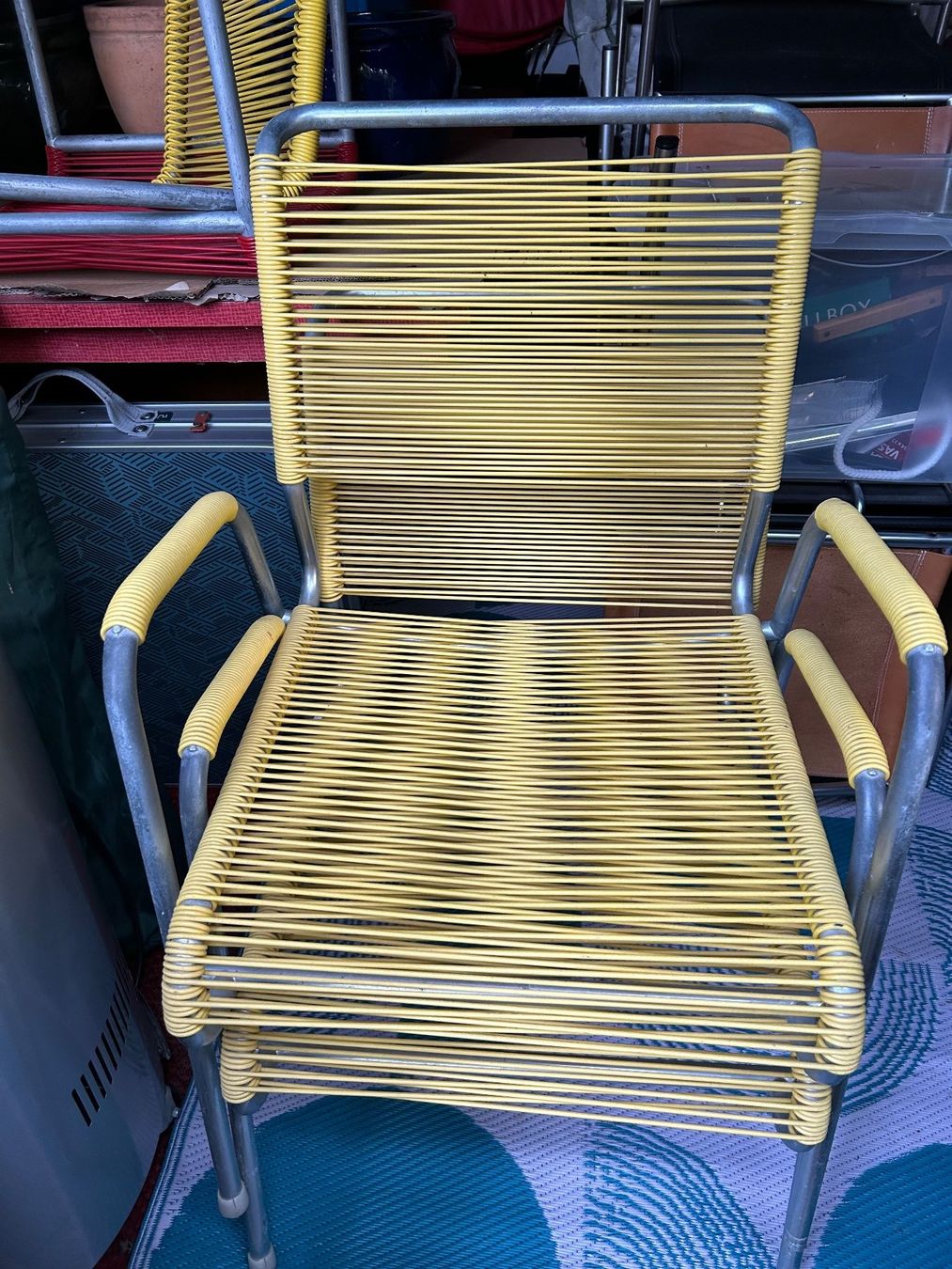 Poltrone: 2 Spaghetti-Sessel mit 2 Spaghetti-Hockern – Usato da Murten venduto da zia_6czz 9