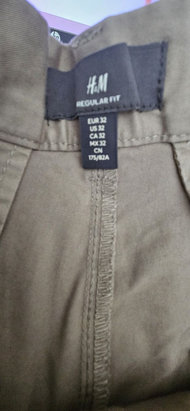 Pantaloni: Shorts gr. S – Nuovo (secondo la descrizione) da Wohlen AG venduto da france19m 1