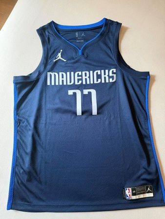 Dallas Mavericks Basketball Trikot Grösse L