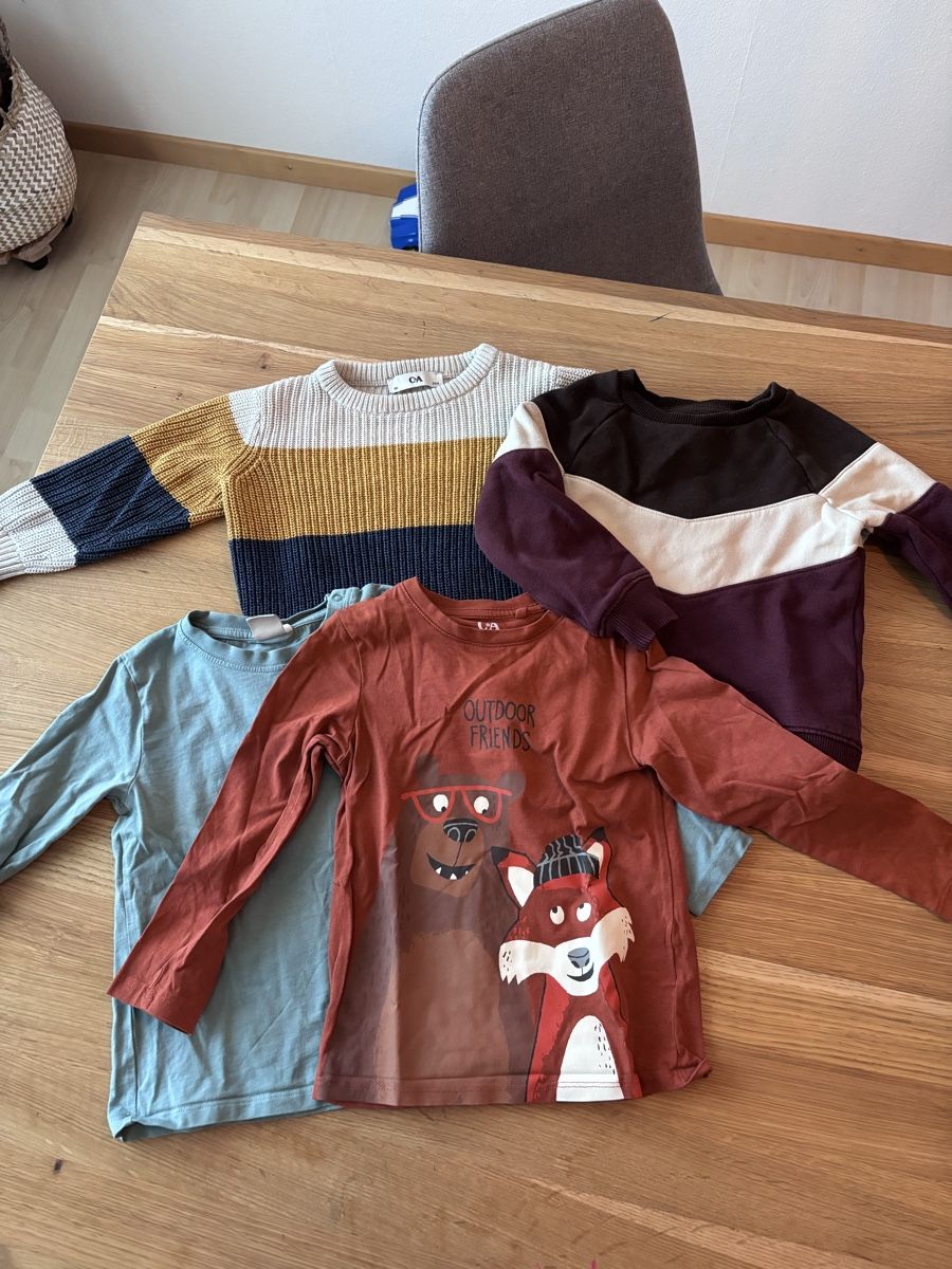Lotti & Set di vestiti: Pullover 98 – Usato da Benglen venduto da anya-roth