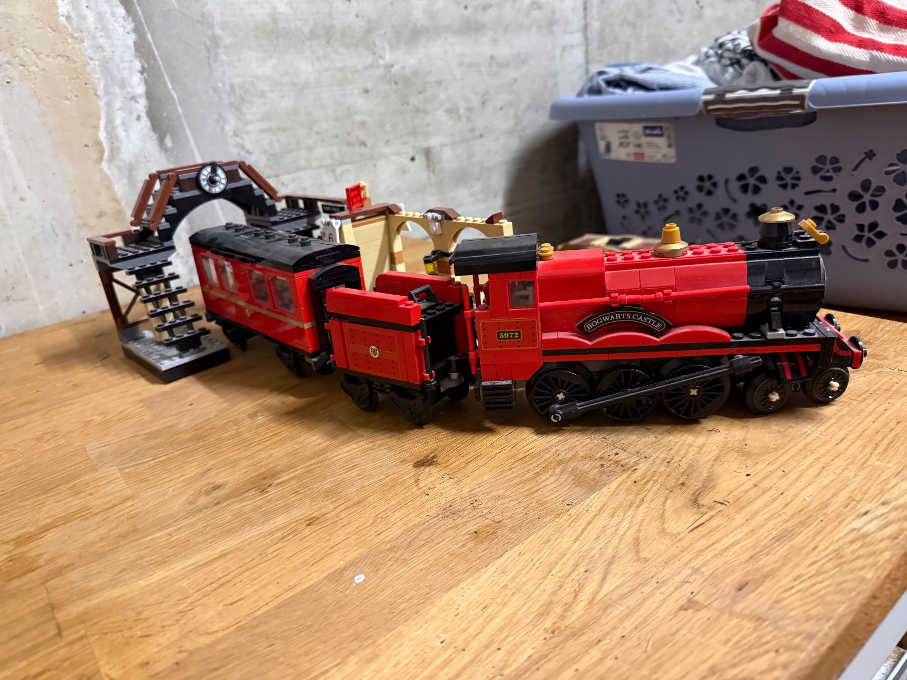 Lego Spielzeuge: Lego Hogwarts Express – Gebraucht aus Zürich von chr_52jv 1
