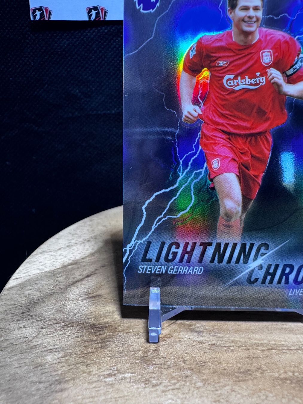 Topps Sammelbilder & Trading cards: 25-26 Topps Chrome EPL Steven Gerrard Lightning Chrome – Gebraucht aus Reconvilier von Cardito 4