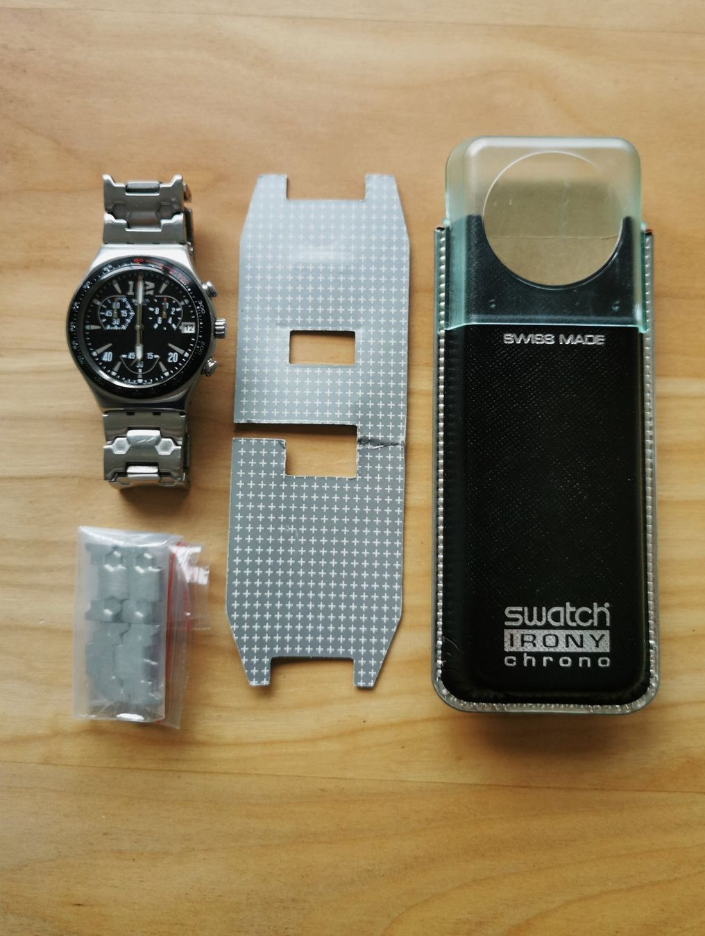 Swatch Uhren: Swatch Automatic SAZ104 PYRSOS – Neu und originalverpackt aus Oetwil an der Limmat von Coral_Azul_1 1