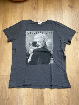 T-shirt imprimé gris vintage