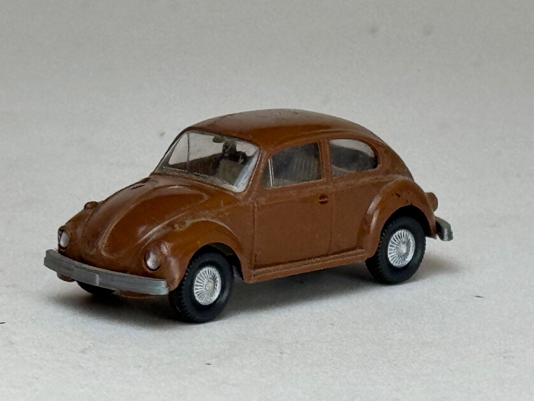 Wiking Modellautos: GB-Wiking VW Käfer 1303 lehmbraun – Gebraucht aus Elm von Wikmtz