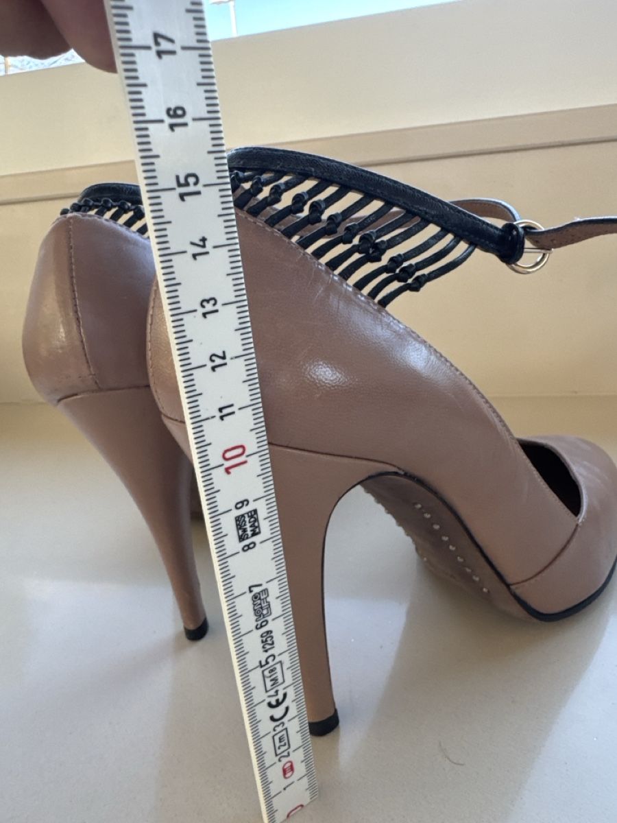 Valentino Damenschuhe: Valentino Schuhe – Gebraucht aus Adligenswil von goverla11 5