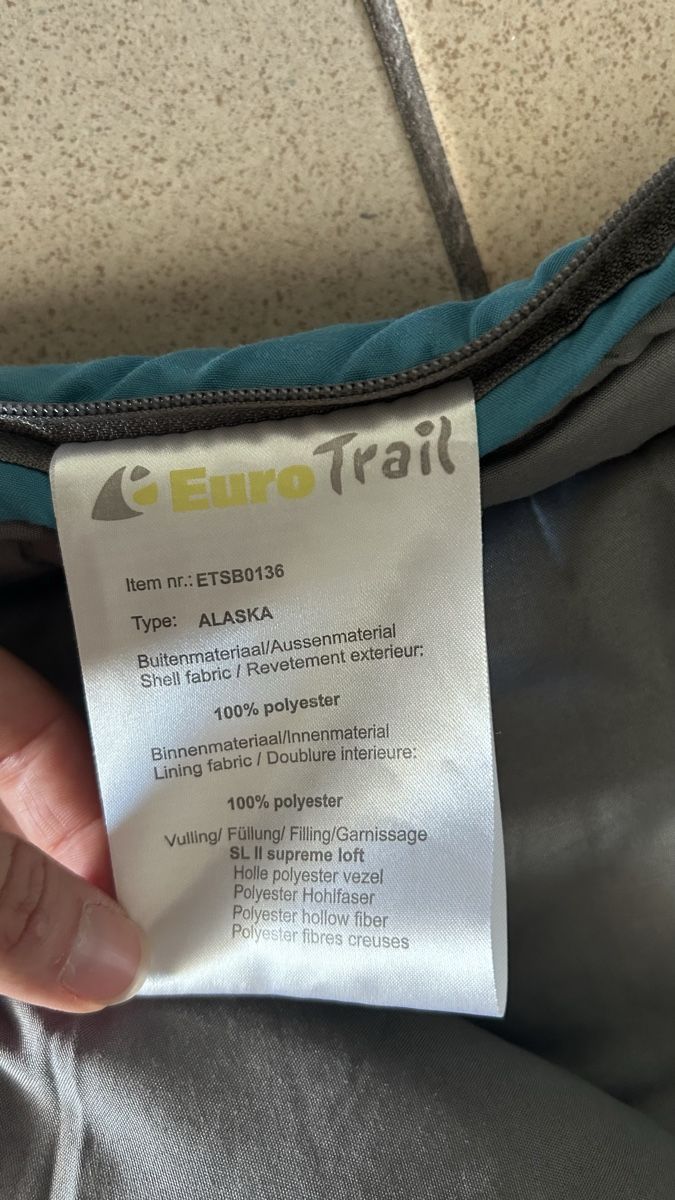 Sacchi a pelo: Schlafsack Euro Trail Alaska blau – Usato da Jona venduto da Tidy76 3