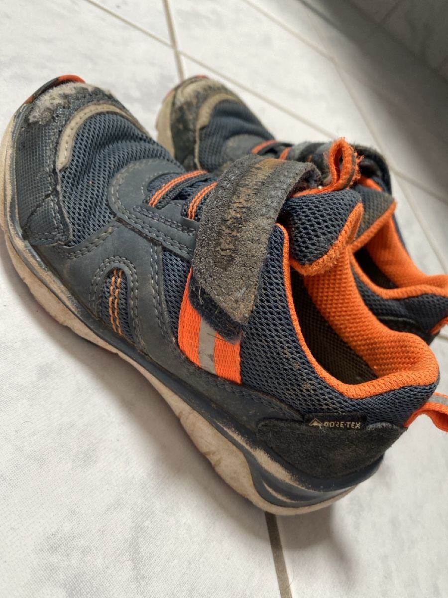 Superfit Scarpe per ragazzi: Goretex Superfit Turnschuhe Gr. 26 – Usato da St. Gallen venduto da Msgoethe 2