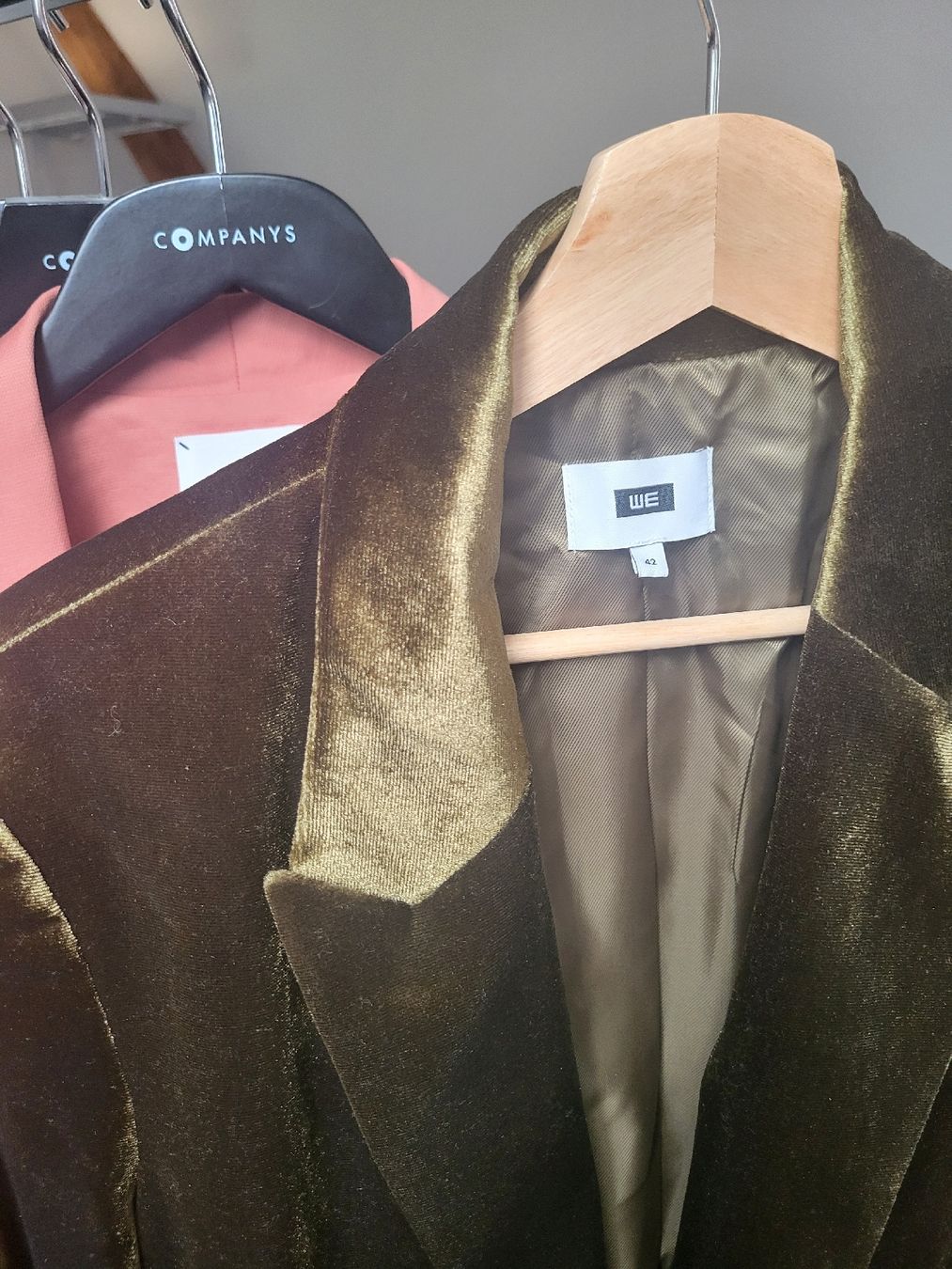 S.Oliver Lotti di vestiti: Blazer, 4 Stück, Gr. 42 – Usato da Niedergösgen venduto da Lipa1 2