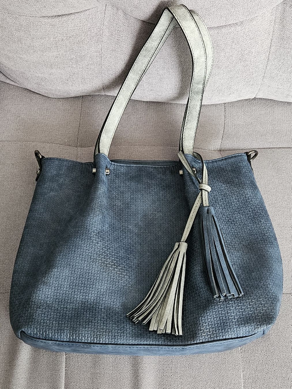 Borse da donna: Handtasche blau – Nuovo (secondo la descrizione) da Bern venduto da Sabulise