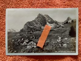 AK Braunwald Unterstaffel Glarus Häuser Berge