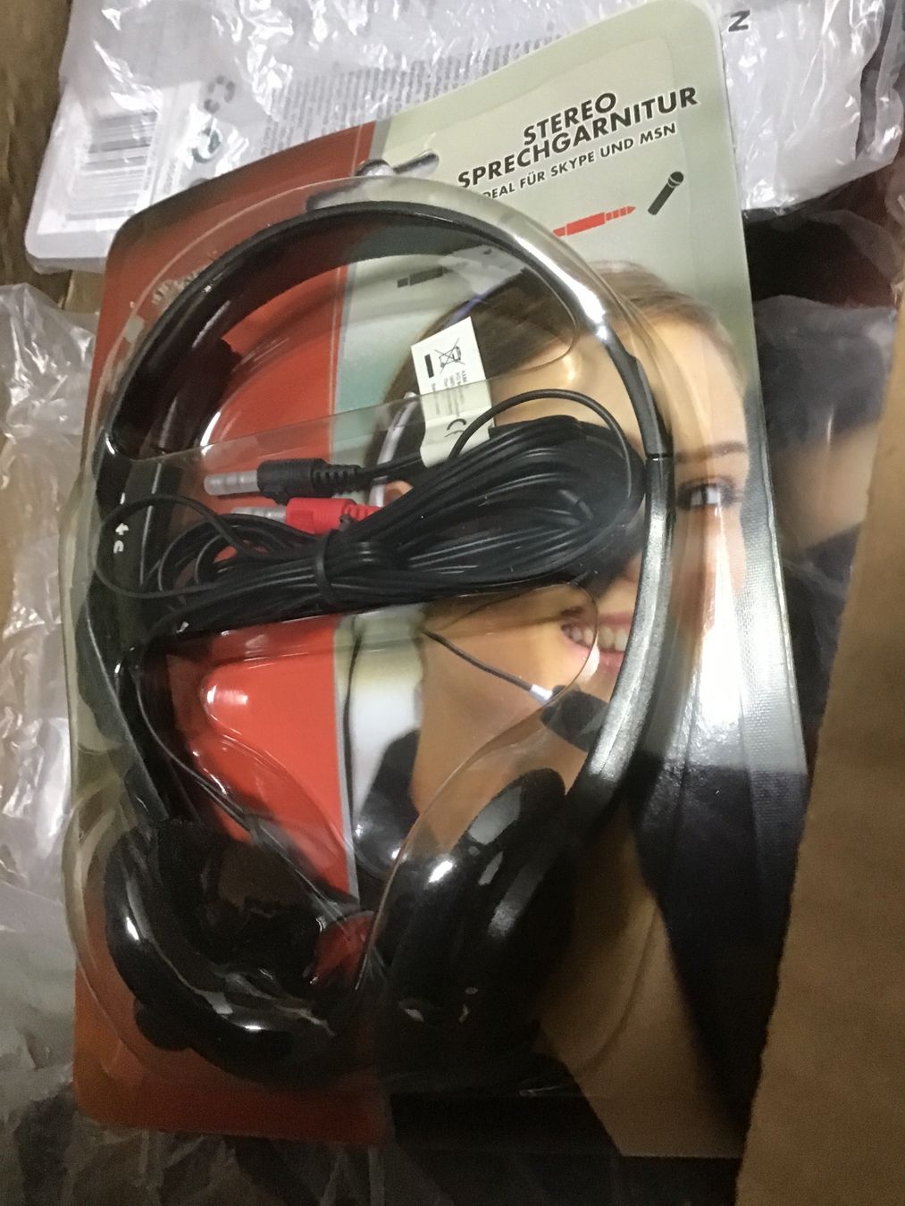 Kopfhörer: Lot de 22 casques stéréo avec microphone – Neu und originalverpackt aus Lausanne von topthai