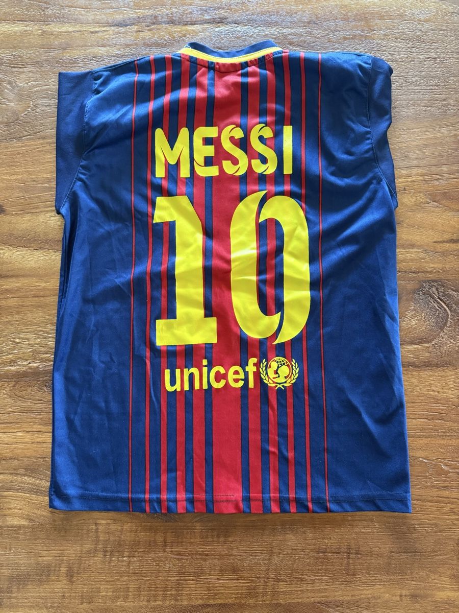 FC Barcelona Leibchen & Hosen: Messi Trikot – Gebraucht aus Hirzel von Kuba14 1