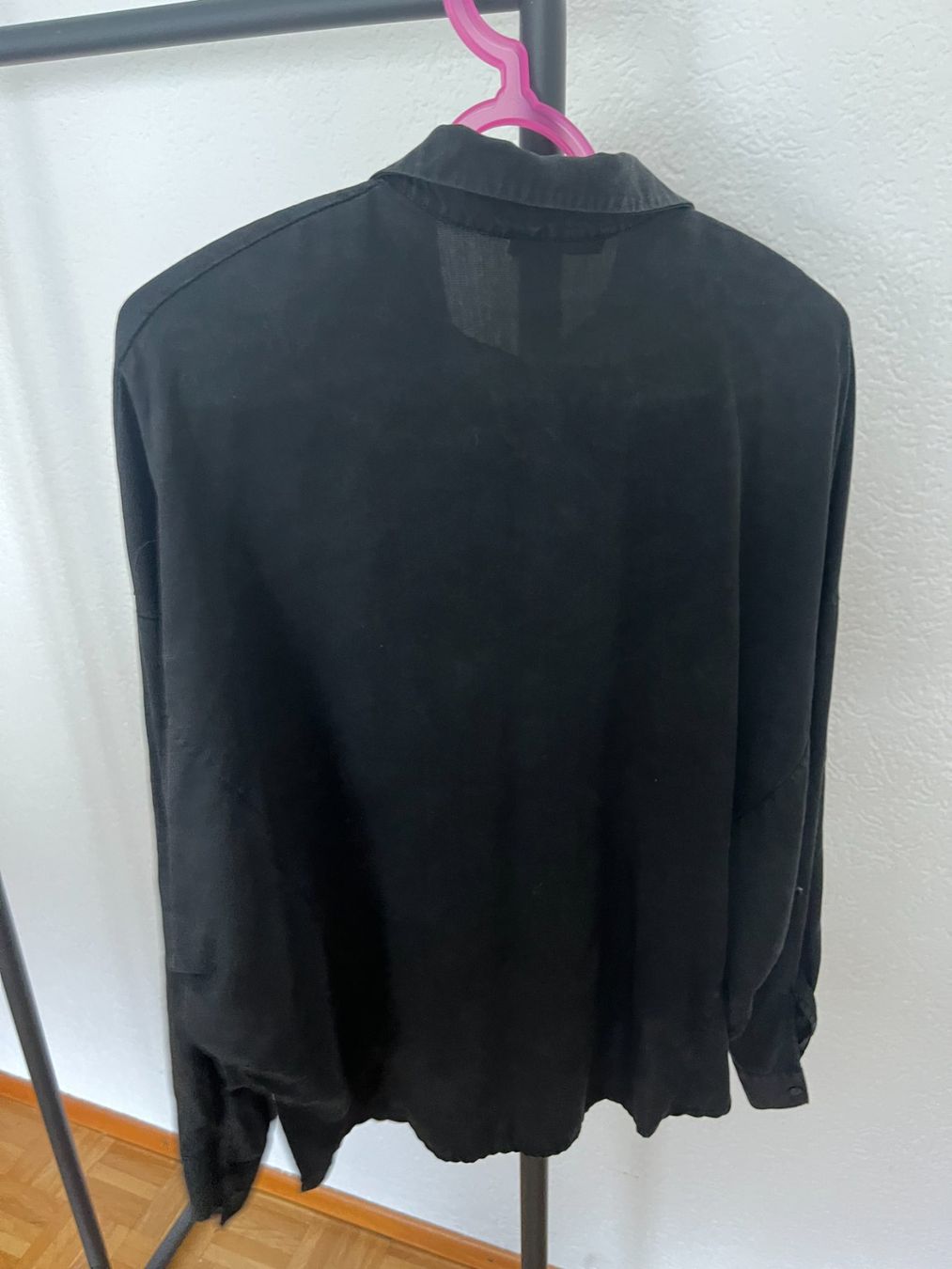Camicette: Oversize Damenhemd Schwarz – One size – Usato da Tenero venduto da debsag 2