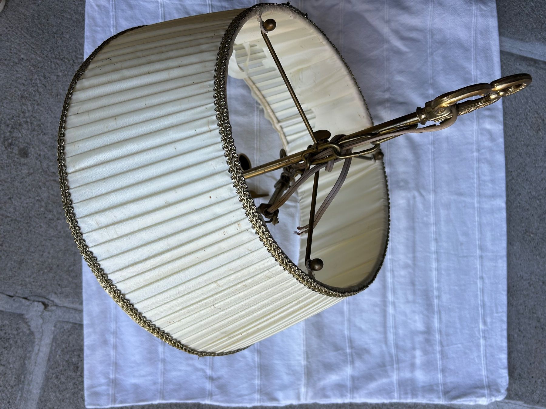 Lampade: Plafonnier. Lampe « bouillotte « – Usato da Lausanne venduto da ffa_ws2w