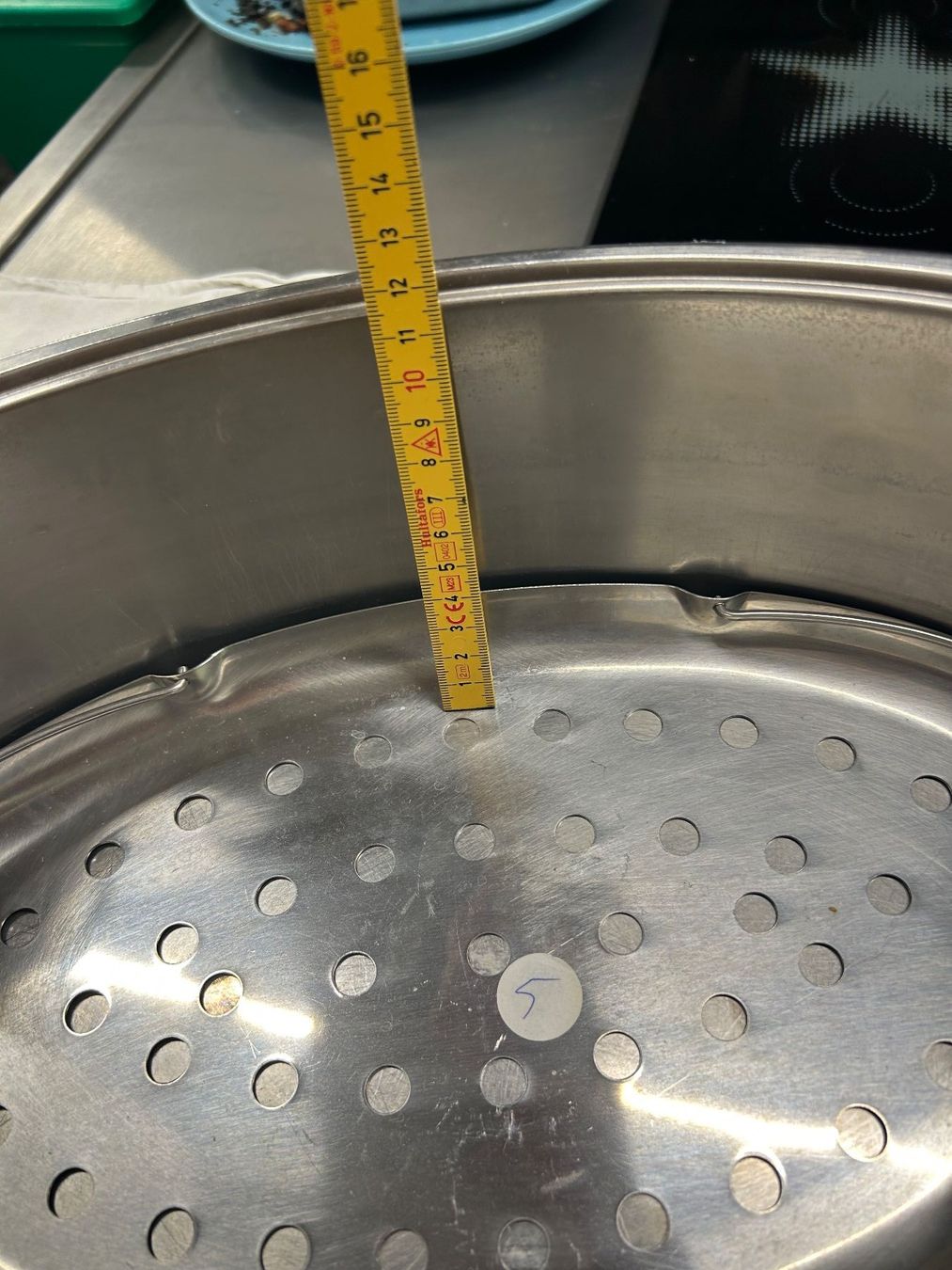 Amc Poêles: AMC BRÄTER OVAL MIT EINSATZ UND DECKEL – D'occasion à Weissbad par Usw63 1