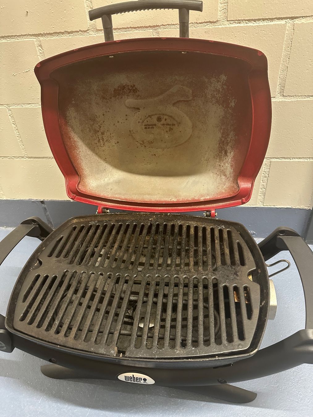 Grils: Weber Q1200 Grill rot – D'occasion à Pfäffikon ZH par thf_rqs2 1