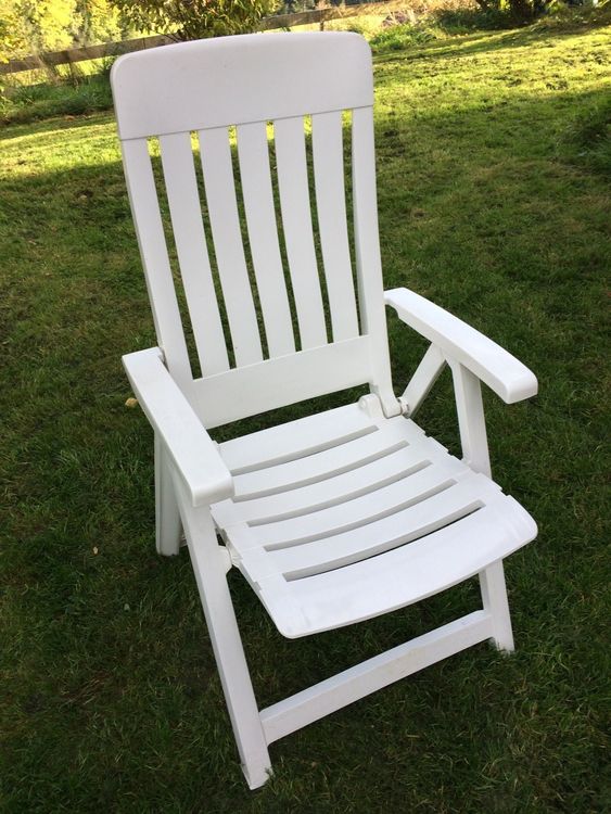 GartenRelaxStuhl weiss Kunststoff klappbar Kaufen auf Ricardo